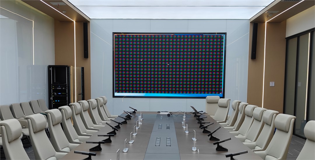 科技賦能會務：會議話筒配置電子名牌的革新價值